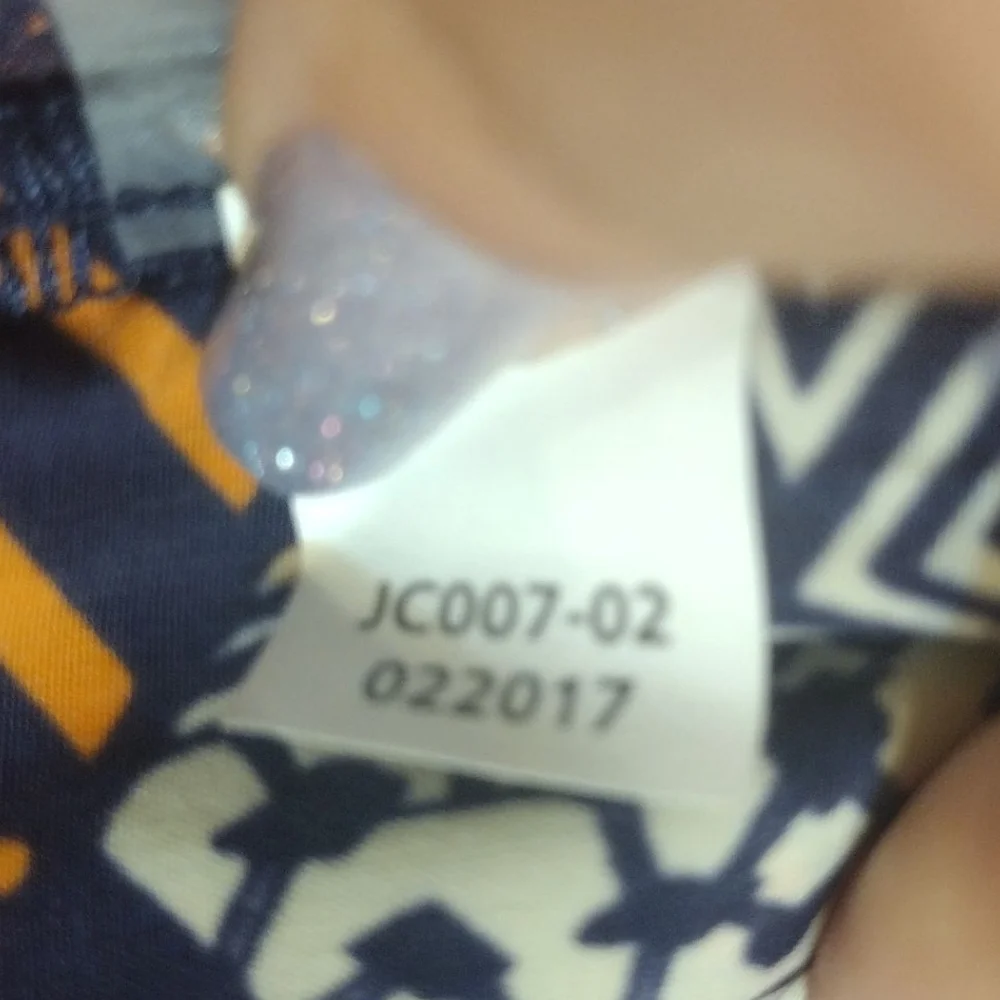 LulaRoe Printed Polyester Joy Vest Coverup Size M! - Picture 6 of 11